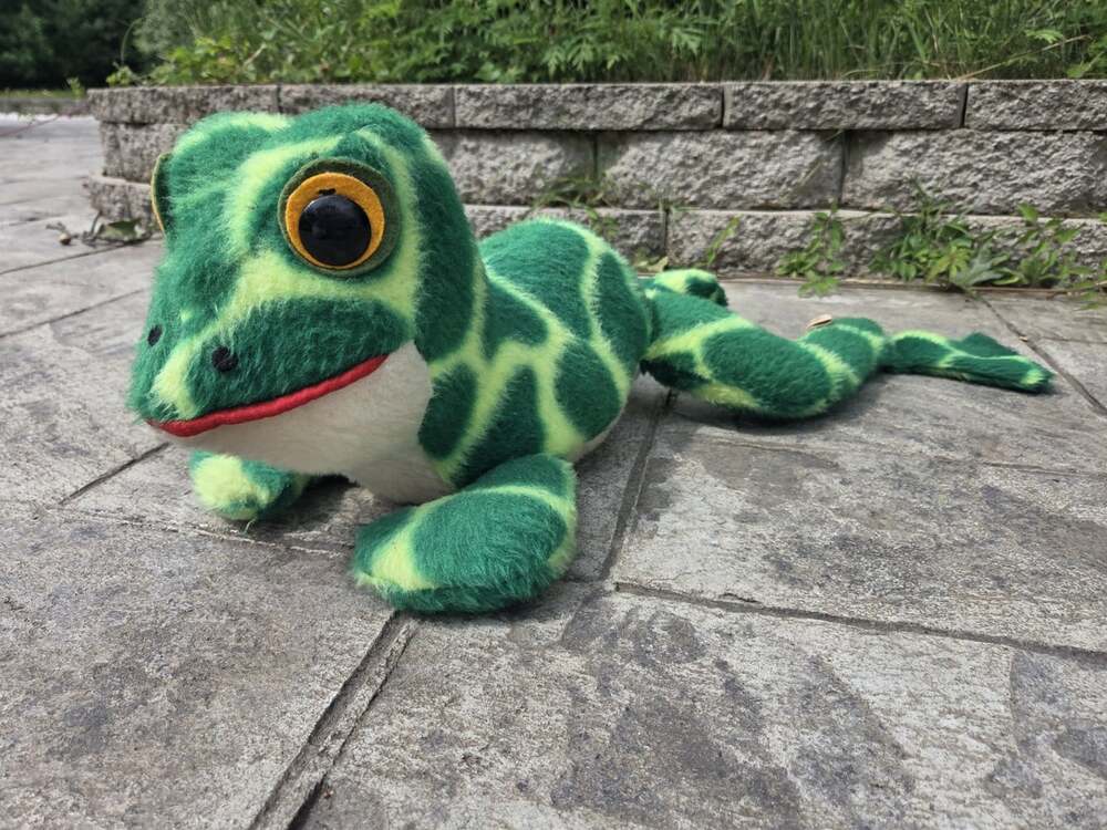 Vintage Animal Fair Flippo Jr Frog Plush Large Green Yellow Stuffed Animal Toy